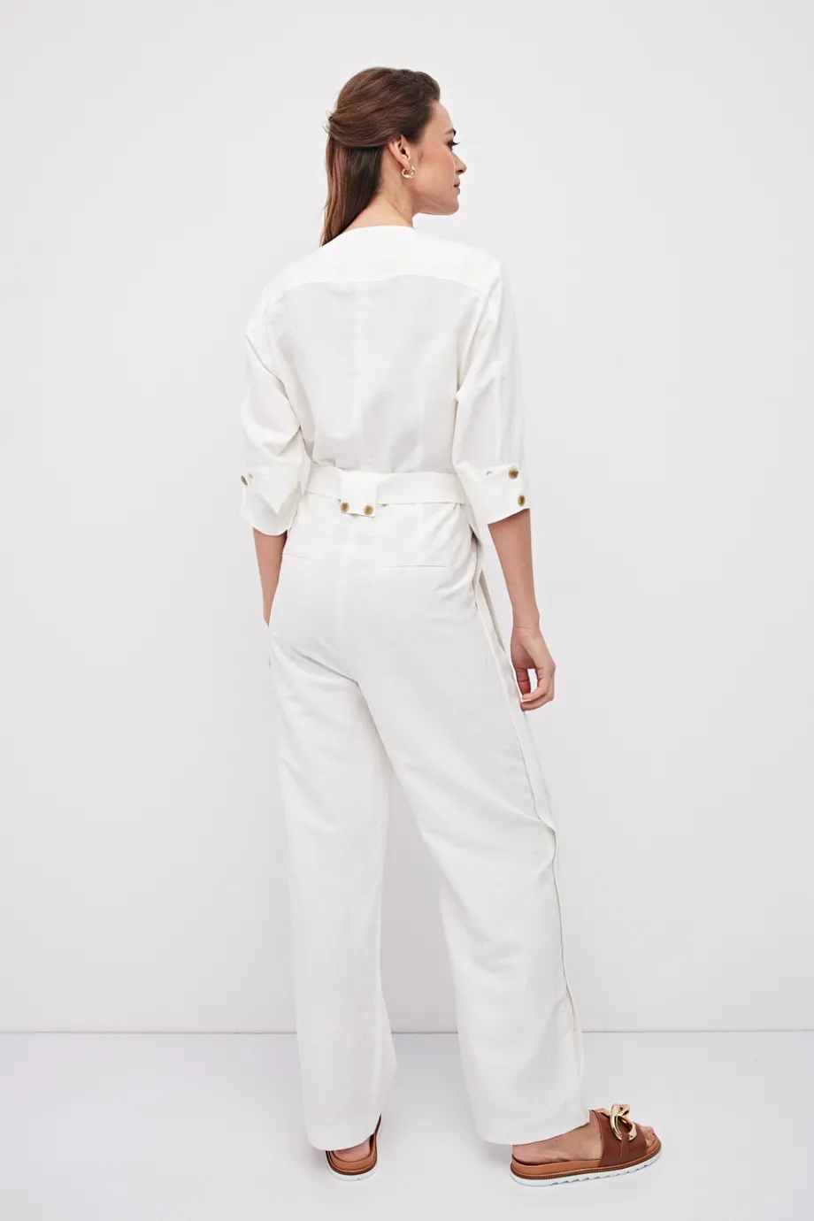 Biały kombinezon z lnem Biały kombinezon z lnem