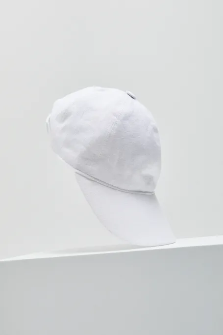 Czapka z daszkiem 100% len biały