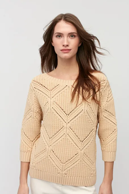 Sweter z ozdobnym splotem beż