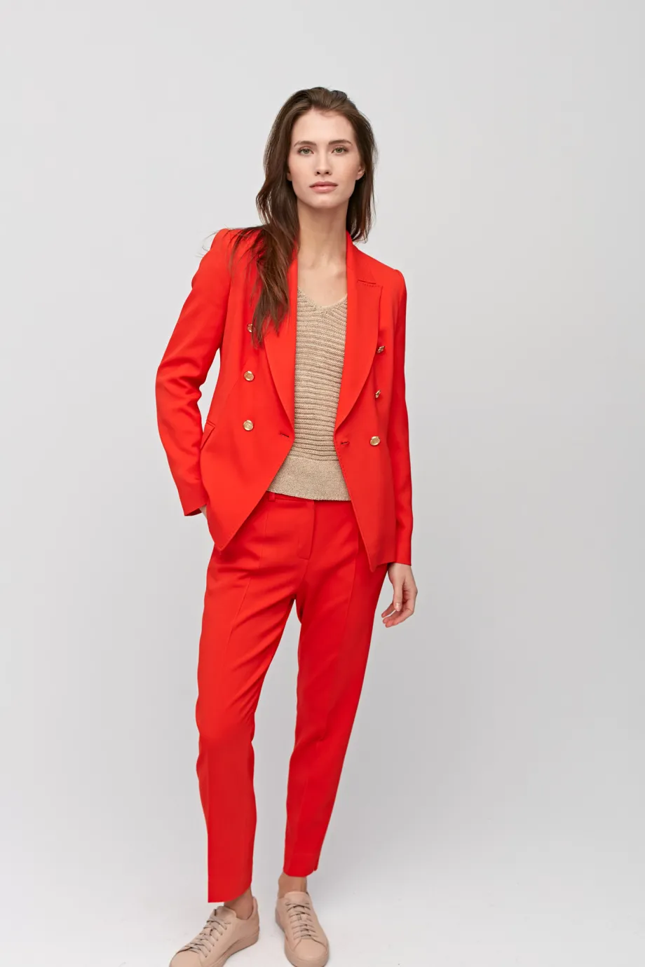 Czerwone eleganckie spodnie do garnituru Czerwone eleganckie spodnie do garnituru