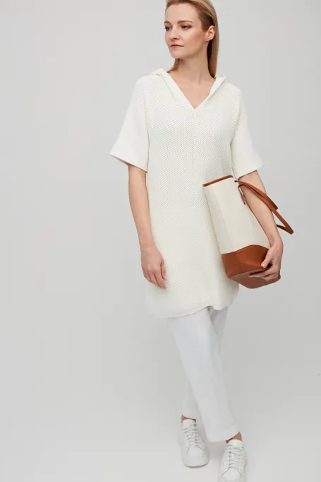 Tunika dzianinowa z kapturem biały