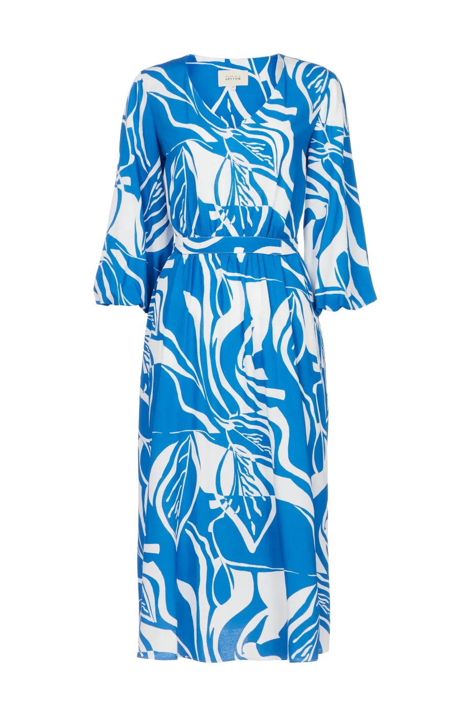 Zwiewna sukienka w kwiaty Zwiewna sukienka w kwiaty