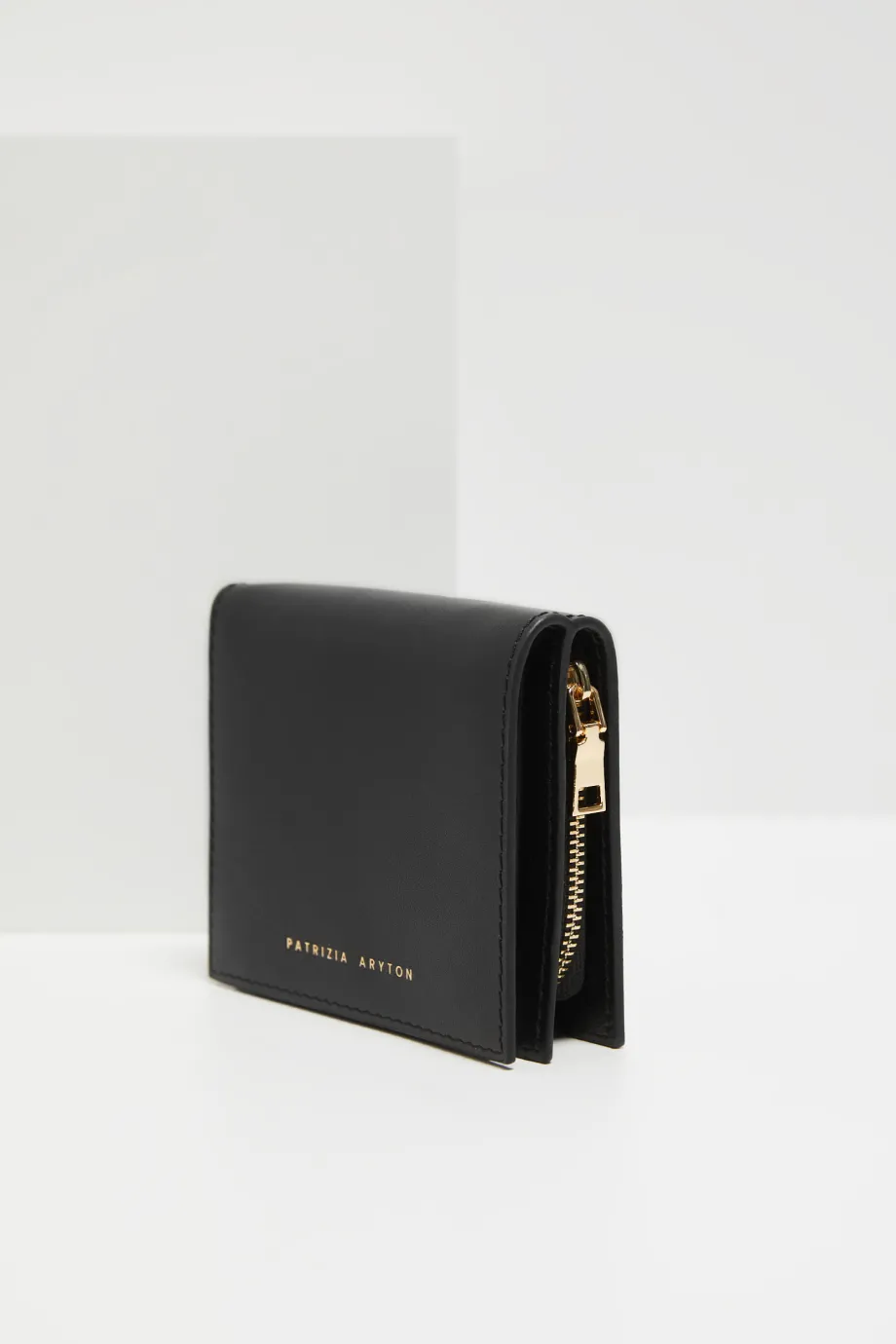 Czarny portfel z gładkiej skóry Czarny portfel z gładkiej skóry