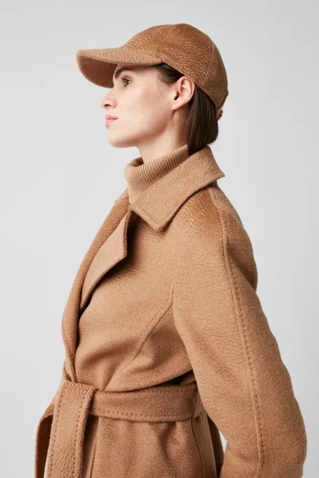 Czapka z daszkiem z wełny wielbłądziej camelowy