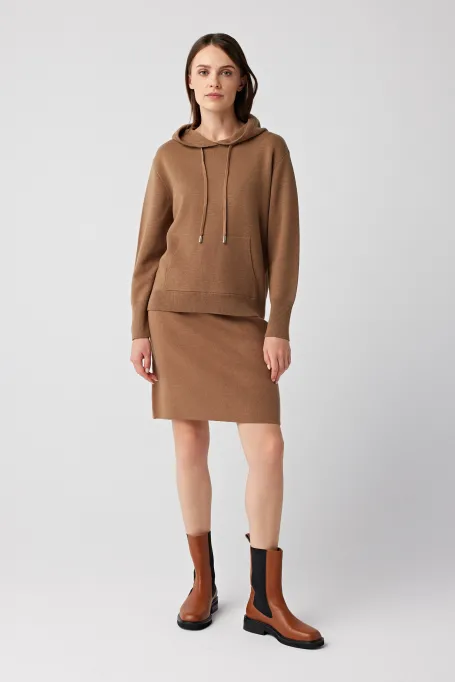 Spódnica mini z wełną merynosową camelowy