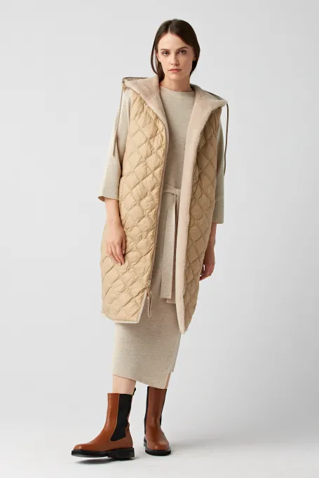 Dwustronna kamizelka z wełny teddy bear beż