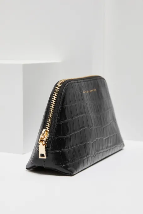 Czarna skórzana kosmetyczka croco