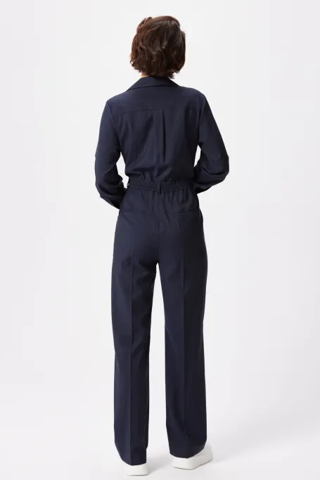 Granatowy wełniany kombinezon w paski