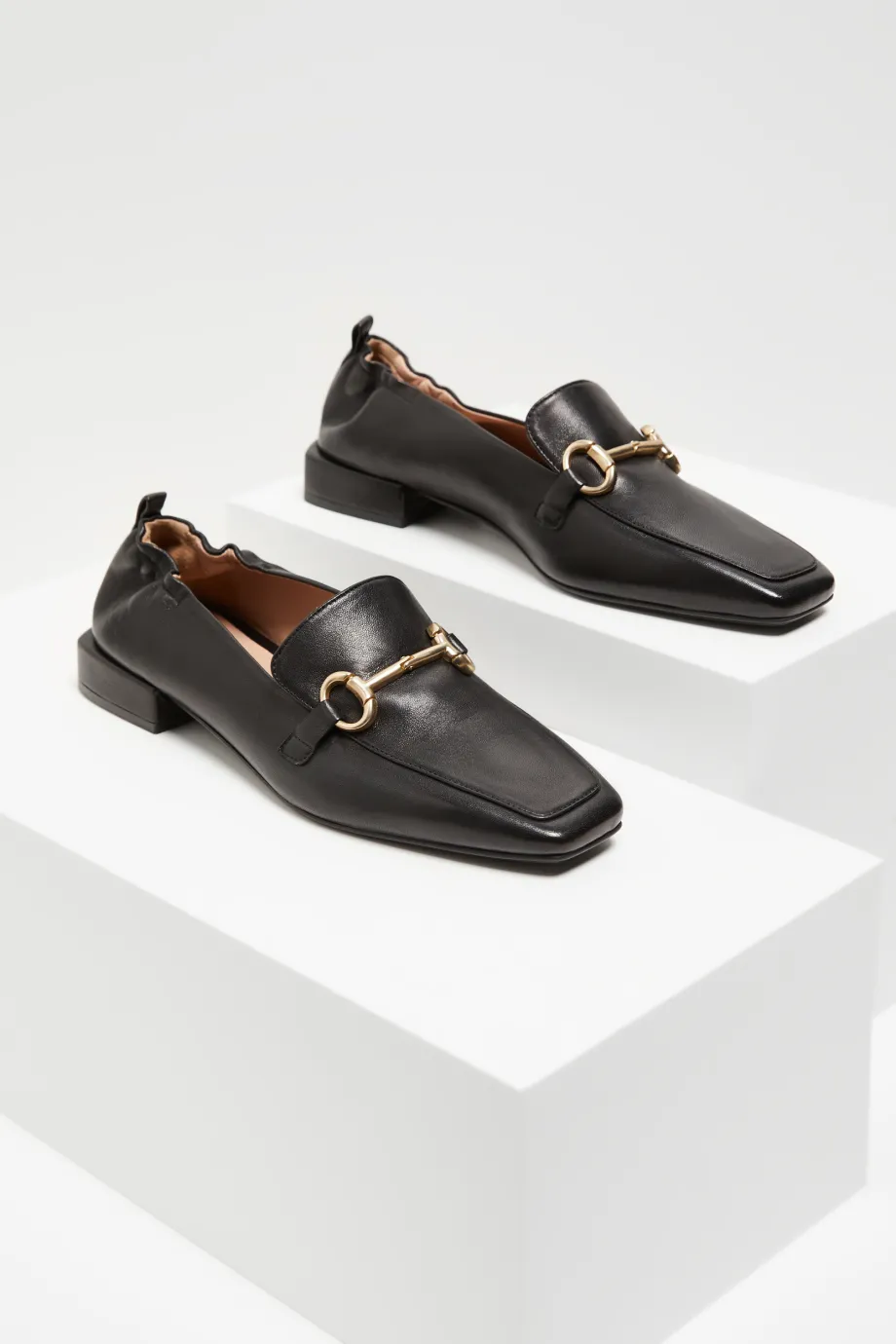 Czarne skórzane buty loafers Czarne skórzane buty loafers