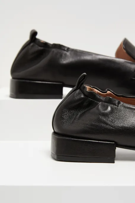 Czarne skórzane buty loafers Czarne skórzane buty loafers