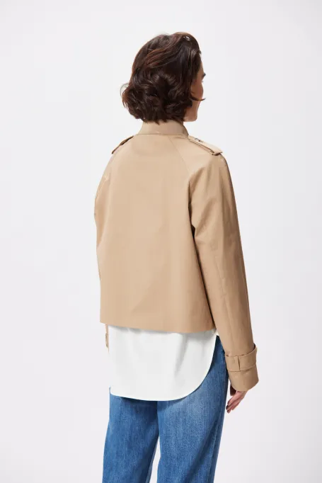 Krótka kurtka trencz camelowy