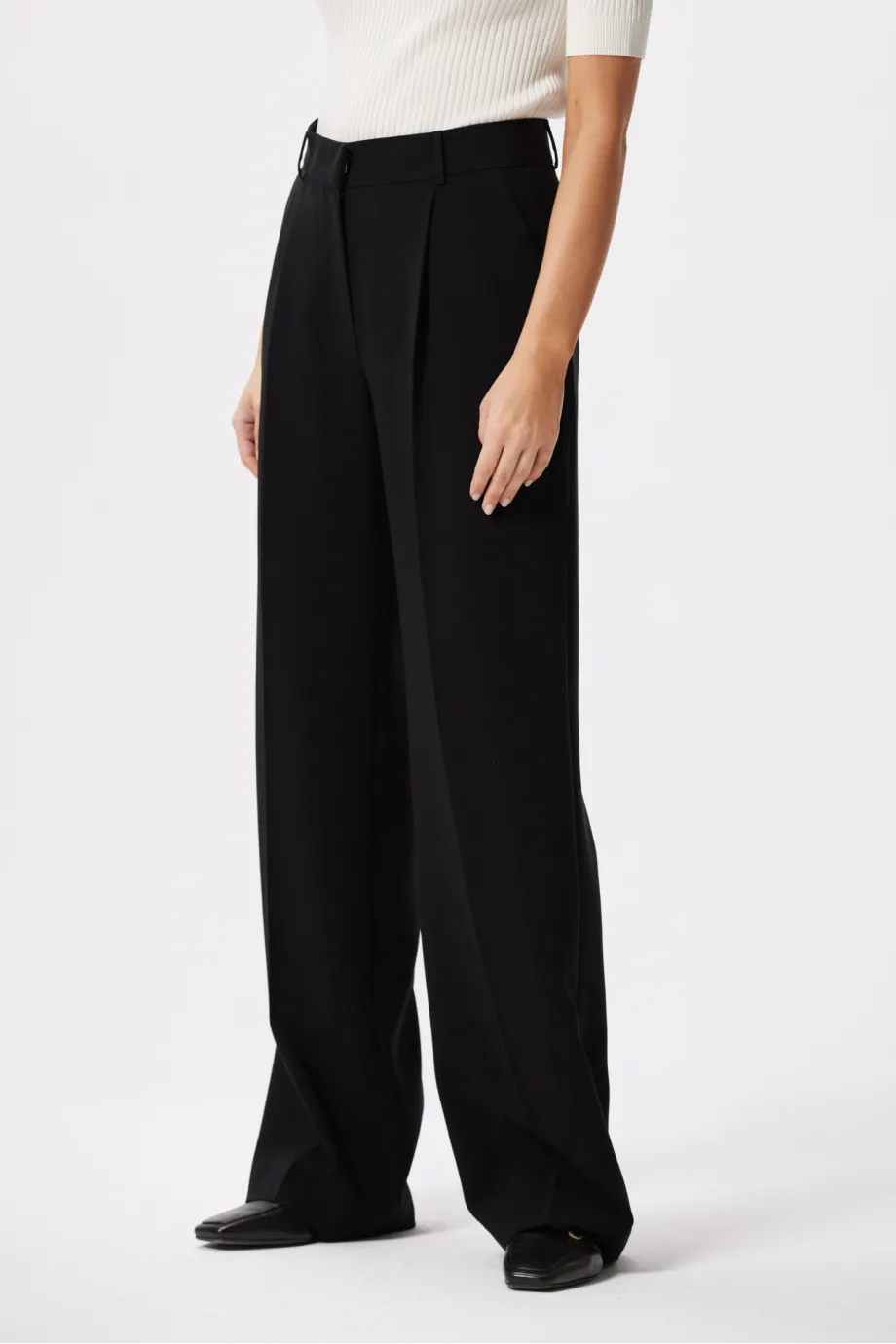 Czarne szerokie spodnie do garnituru Czarne szerokie spodnie do garnituru