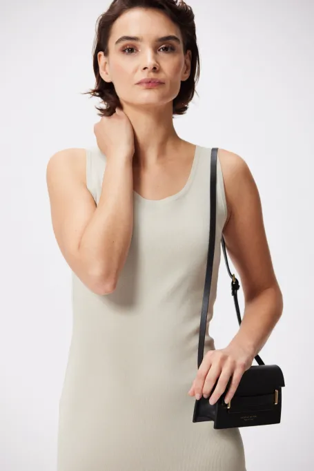 Sukienka bez rękawów beż