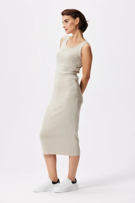 Sukienka bez rękawów beż