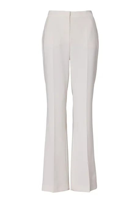 Białe spodnie do garnituru