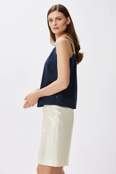 Jedwabne szorty do garnituru beż