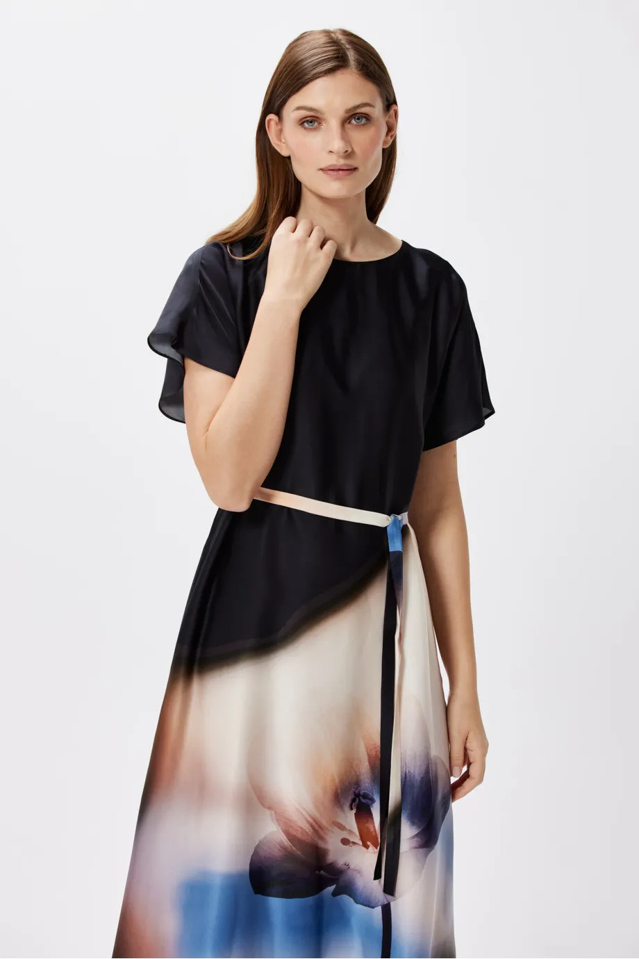 Sukienka w kwiaty Sukienka w kwiaty