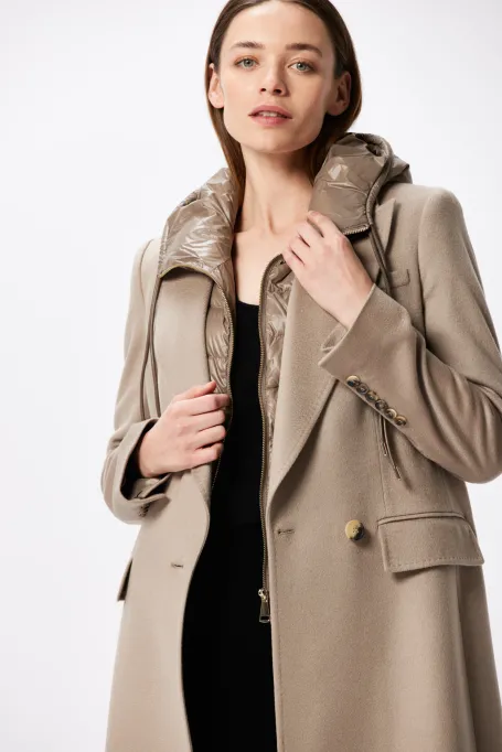 Wełniany płaszcz z kaszmiru beż Wełniany płaszcz z kaszmiru beż