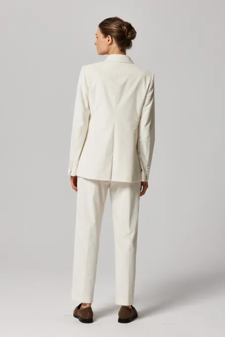 Biały żakiet do garnituru