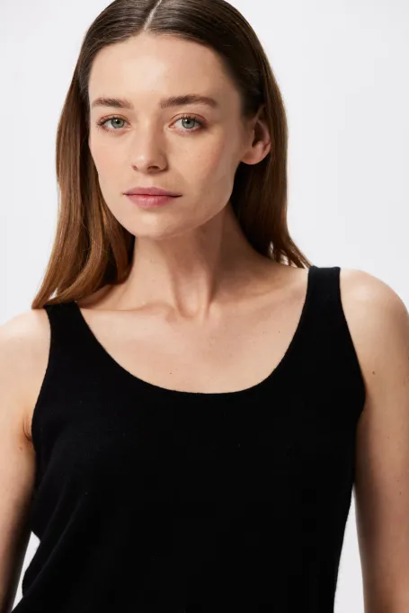 Czarny top z kaszmirem i wełną merynosową