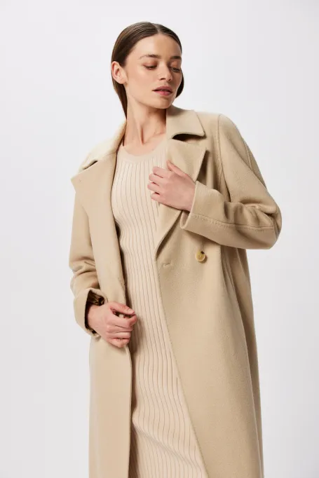 Wełniany płaszcz z wełny wielbłądziej beż Wełniany płaszcz z wełny wielbłądziej beż