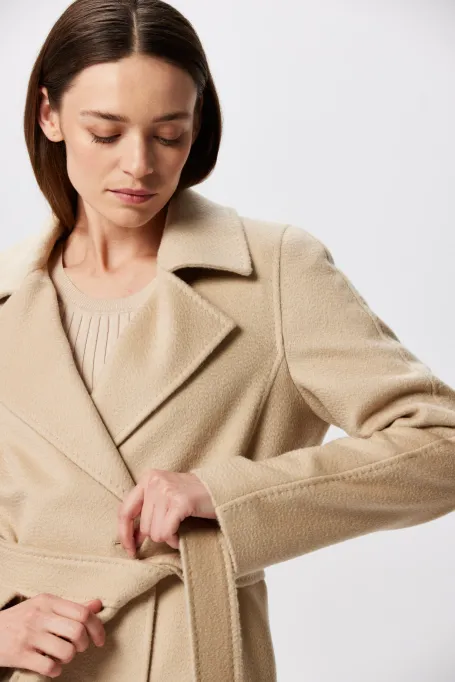 Wełniany płaszcz z wełny wielbłądziej beż Wełniany płaszcz z wełny wielbłądziej beż
