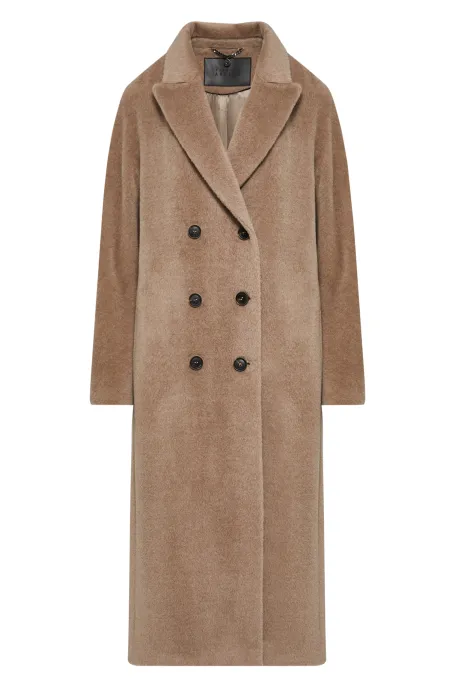 Beżowy płaszcz dwurzędowy z suri alpaką Beżowy płaszcz dwurzędowy z suri alpaką