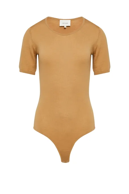 Body z wełny merynosowej camelowy