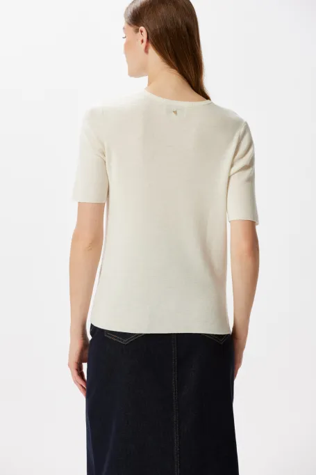 Biała bluzka z kaszmirem