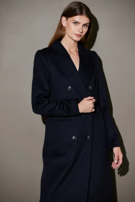 Granatowy płaszcz z wełny wielbłądziej