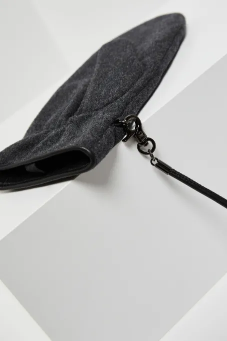 Szare wełniane rękawiczki