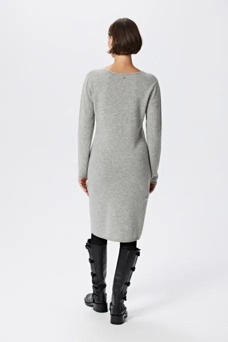 Szara kaszmirowa sukienka 