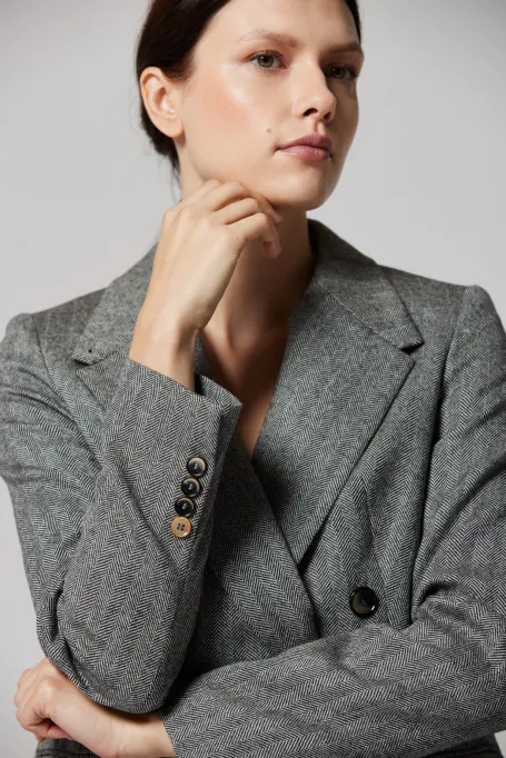 Wełniany żakiet w jodełkę deseń Wełniany żakiet w jodełkę deseń