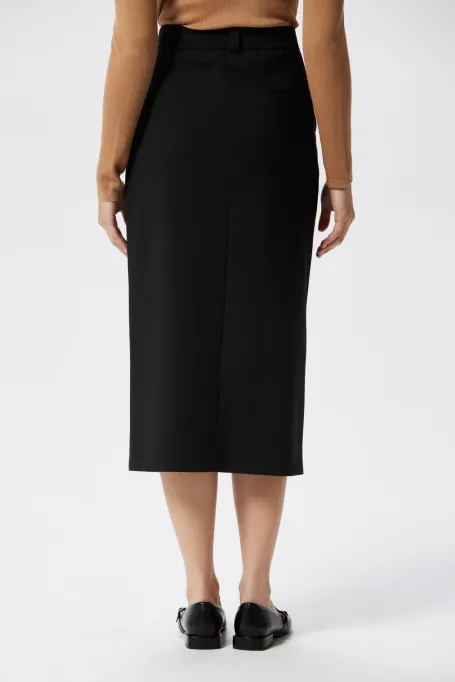 Czarna spódnica z wełną 