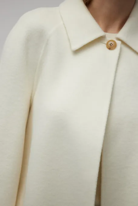 Biała kurtka z jedwabiem doubleface