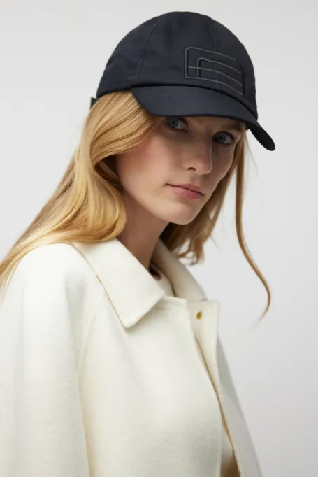 Biała kurtka z jedwabiem doubleface