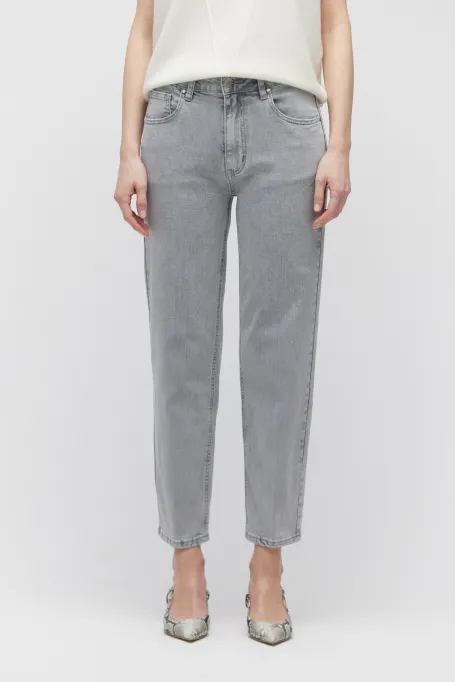 Szare jeansy mom fit