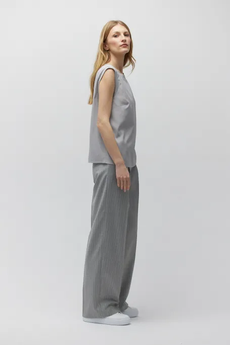 Szara bluzka z jedwabiu