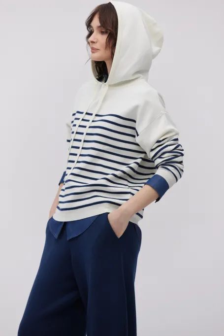 Bluza z kapturem w paski