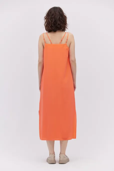 Jedwabna sukienka midi czerwony