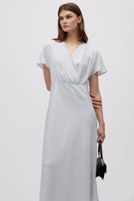 Szara sukienka midi z jedwabiu z krótkim rękawem - Patrizia Aryton
