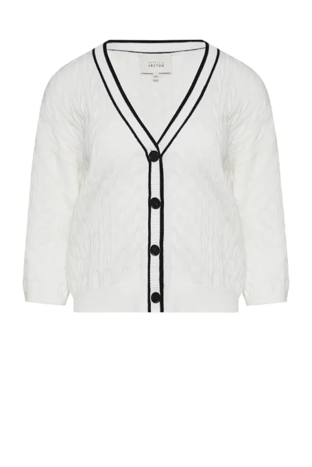 Biały kardigan w warkoczowy splot