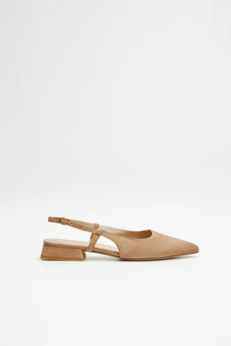 Beżowe buty slingback damskie - Patrizia Aryton