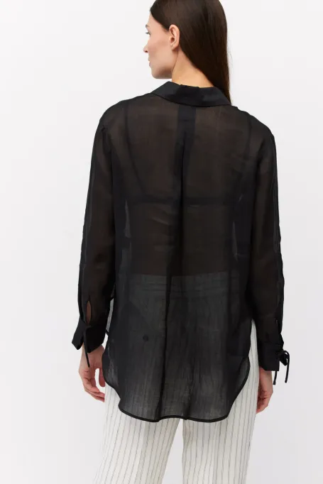 Czarna koszula z ramii czarny