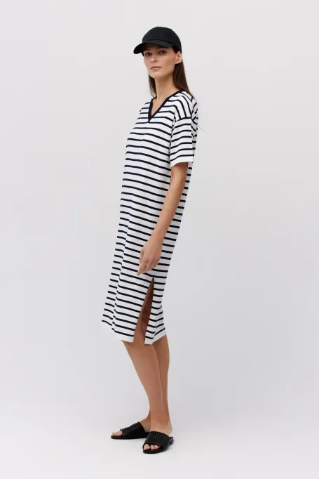 Sukienka tuba w paski biały