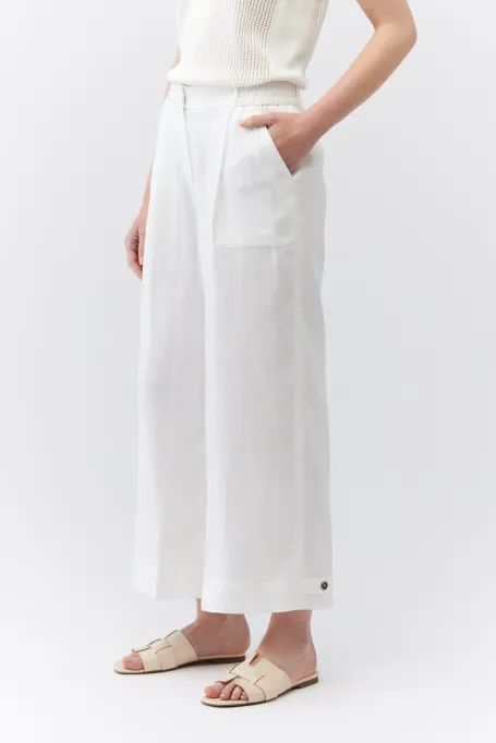 Białe szerokie spodnie z lnu