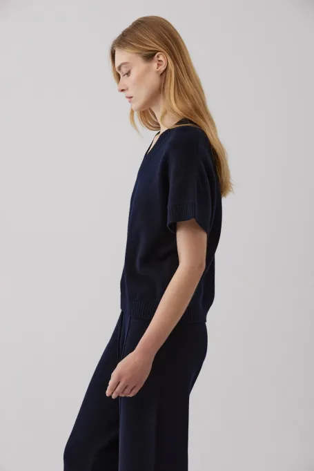 Bluzka z wełny merynosowej z dekoltem V granatowy