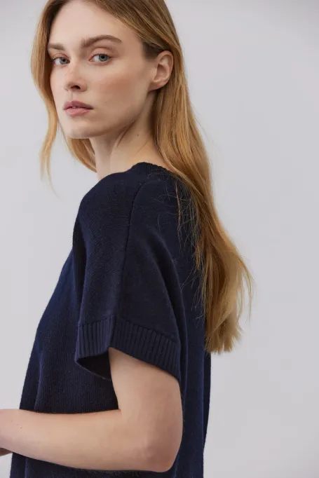 Bluzka z wełny merynosowej z dekoltem V granatowy