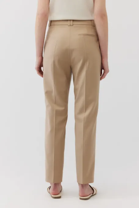 Beżowe spodnie z wełną dziewiczą