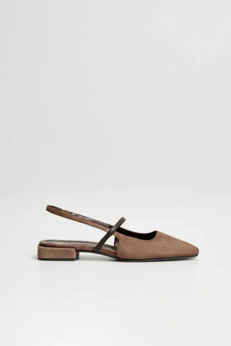 Brązowe buty slingback na niskim obcasie damskie - Patrizia Aryton